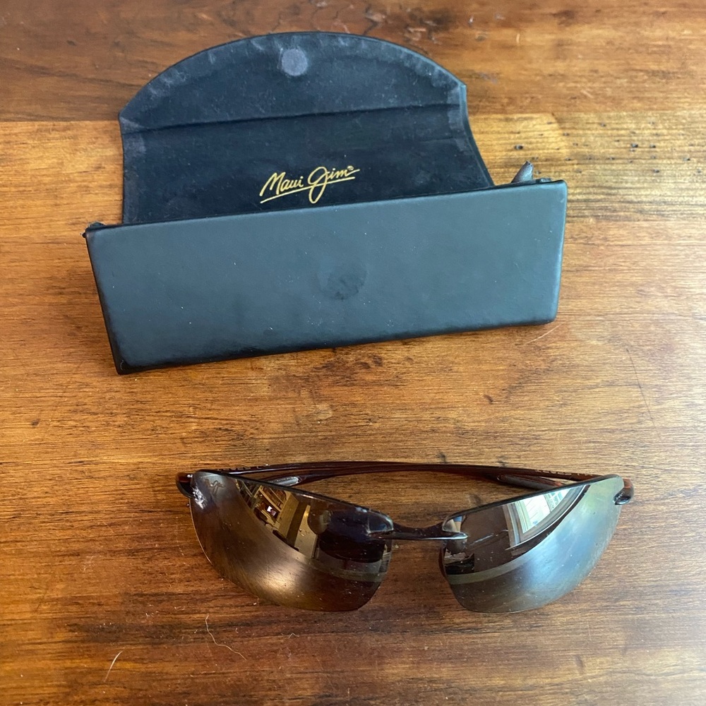 Maui Jim Sport MJ-423-26 Sunglasses with Case